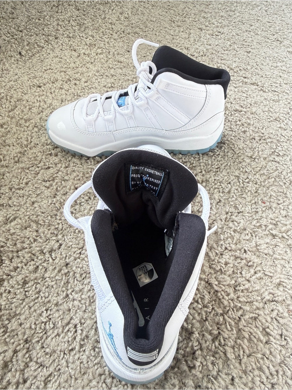 Air Jordan Retro 11 ‘Ledgend Blue’ - Picture 7 of 7